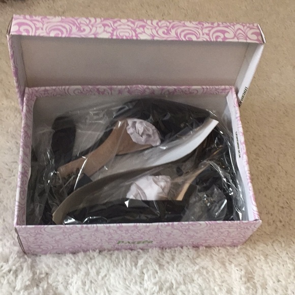 Pointed Faux Suede Ankle Strap Heels - Picture 6 of 8